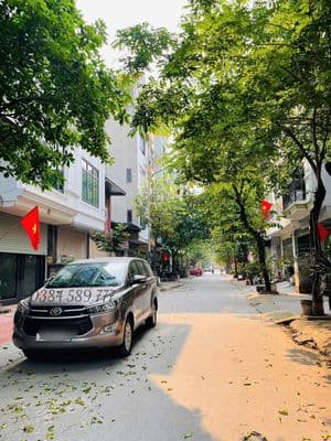 Bán nhà phân lô Hà Đông 7 tầng thang máy, full nội thất