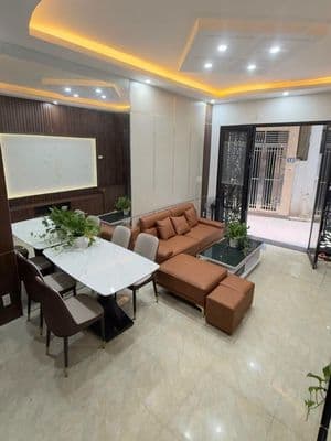 Nhà đẹp 30m² Lê Trọng Tấn - Định Công - 5 tầng mới - hơn 7 tỷ