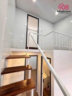 Nhà nguyên căn 2PN Nguyễn Văn Cừ nối dài 3.6tr