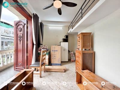 Khai trương phòng gác ban công - thang máy - full nội thất