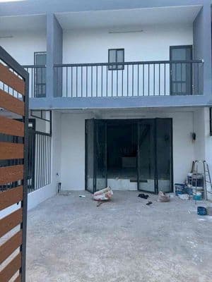 Quá rẻ 8t 5x10m 1 lầu 2pn hxh lê đính cẩn