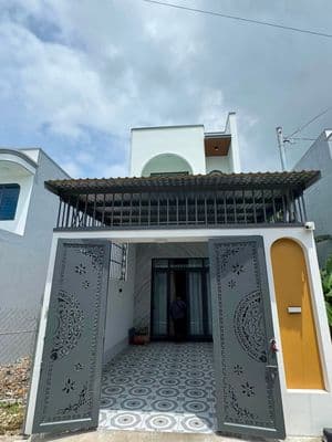 Nhà Phú Mỹ, sân ô tô 7 chỗ, 3.35 tỷ