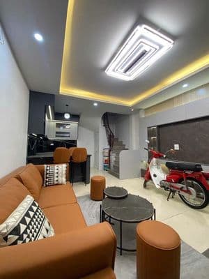 Nhà Ngọc Thụy, Long Biên, 31m², Full nội thất