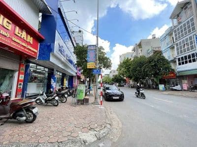 Nhà 6 tầng thang máy ô tô đỗ cửa Ngô Xuân Quảng, Gia Lâm 8.5 tỷ