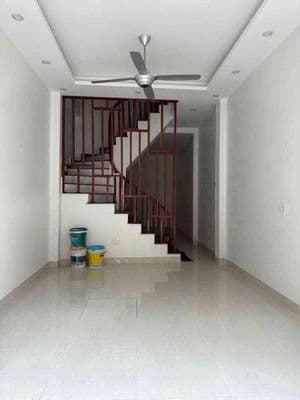Nhà mới Bát Khối, 35m, 4 tầng, 3PN, gần Aeon & Vĩnh Tuy