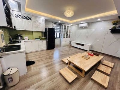 Cho thuê nhà 50m2 x 3 tầng, 2PN, full đồ, Ngõ 42 An Dương Vương, Phú T