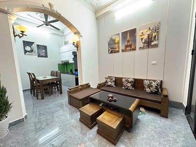 Cho thuê nhà nguyên căn Láng Hạ, Đống Đa - 5 ngủ, đủ đồ