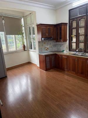 Cho thuê nhà phố Vĩnh Phúc, Ba Đình, HN