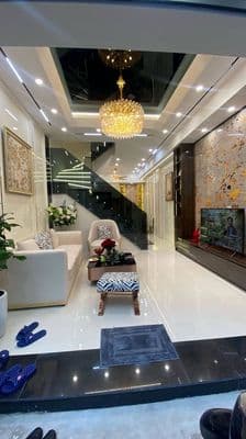 Nhà đẹp ô tô 7m, 4 ngủ, sổ đỏ, Hoàng Mai