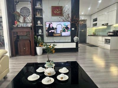 Bán căn hộ Văn Khê, 138.3m², 3PN, full nội thất