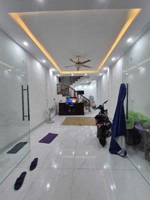 Nhà 43m² 4 tầng Vạn Phúc, Thanh Trì, giá nhỉnh 5 tỷ