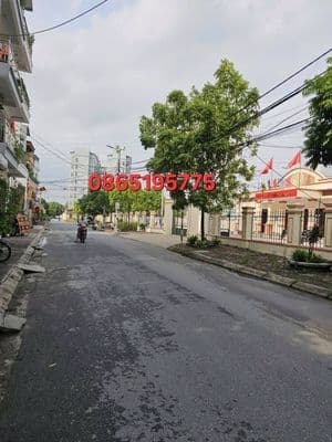 Nhà 4 tầng 50m2 gần Ngã 3 Đông Mỹ, Thanh Trì, hơn 6 tỷ