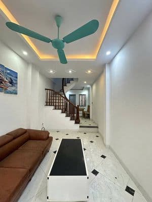 Nhà 30m2 Hà Đông, 3.9 tỷ, 3 ngủ, ô tô gần
