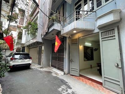 Cho thuê nhà 5 tầng Hoàng Văn Thái, Thanh Xuân - 3PN