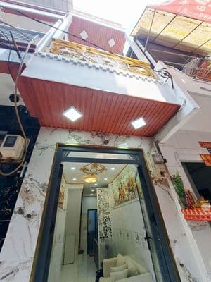 em chính chủ cần bán gấp nhà nhỏ Bình Tân SHR 2pn 2wc 2.15T cf 30tr