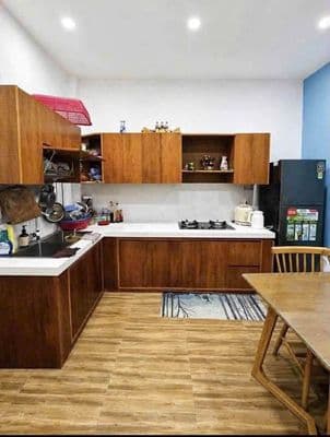 Cho thuê nhà 2 tầng Nguyễn Sắc Kim FULL nội thất gần Võ Chí Công