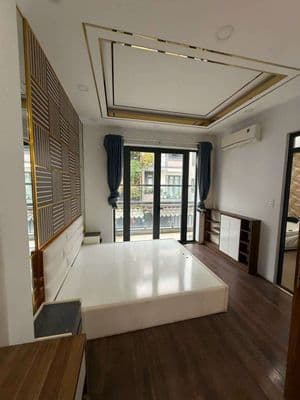 CHO THUÊ NHÀ ĐẸP Full Nội Thất 4 TẦNG 90M–6M 15M- P. Tân Thới Nhất Q12