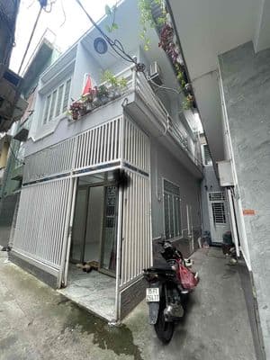Cho thuê nhà 2 tầng kiệt Phan Thanh gần Nguyễn Văn Linh. Giá hợp lý