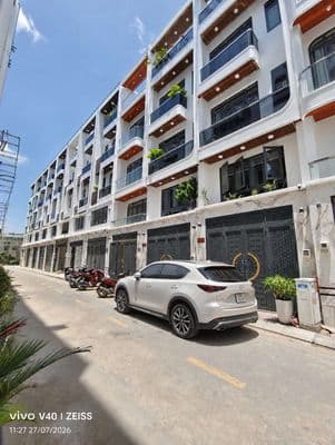 Nhà bán khu đồng bộ cao cấp thuận tiện giao thông