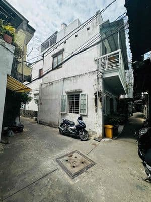 Bán Nhà 5.6 dài 6. trệt lầu 2pn. 2wc. Lê Đức Thọ p17