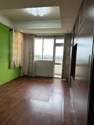Cho thuê căn Hộ 89m2, 2 pN, 2 wc, nhà trống, Vĩnh tường. cọc 1 tháng