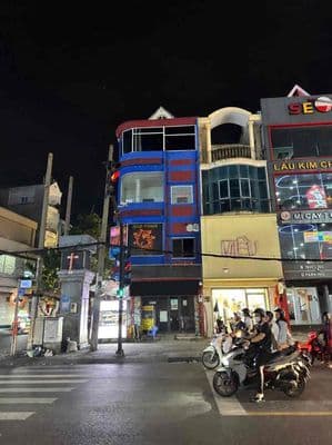 Cho thuê nhà góc 2 mặt tiền nguyễn gia trí (d5), bình thạnh