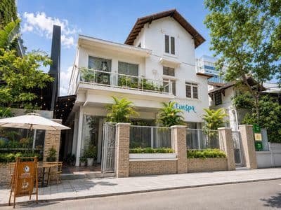 Mặt tiền hoa mai – phú nhuận