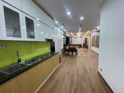 Cho thuê chung cư Hoa Sen, Lạc Long Quân- 3Pn, sẵn NT, giá 14tr/th