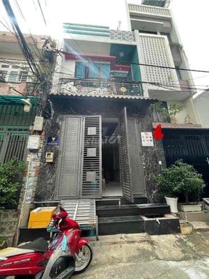Nhà đẹp 2pn3wc 2 máy lạnh nhà mới ô tô tận nhà