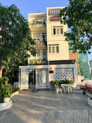 Cho thuê nhà nguyên căn : Địa chỉ :đường số 4, (cạnh CC Terarosa