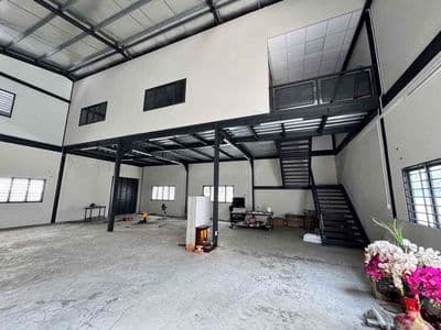 Cho thuê kho đẹp- 330m2- 3vp+2wc- điện 3 fa-b.tân-32tr (tl)