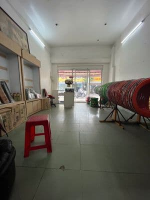 Mặt bằng Phạm Văn Chiêu 4,2x12m trống suốt,riêng biệt. HĐ lâu dài