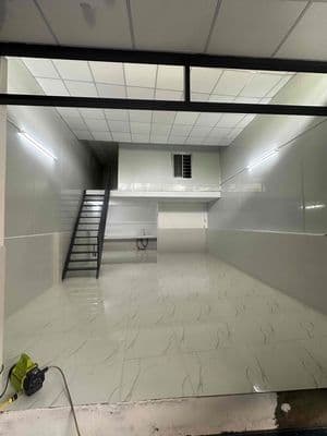 nhà nguyên căn mới 100% 70m2 có máy lạnh