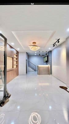 nhà hẻm xe hơi đổ cửa q6 2pn