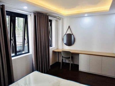 cho thuê căn hộ 1 ngủ, mặt hồ Ngọc Khánh, full đồ giá 9,5tr