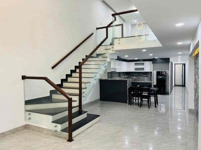 Cho thuê nhà 3 tầng đường : Tiên Sơn , Hoà Cường Nam - Giá 20 Triệu