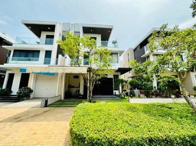 Cho thuê 5 căn Biệt thự Lucasta gần Liên Phường, Bưng Ông Thoàn 200m2