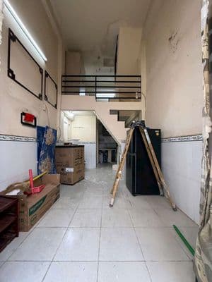 Chỉ 8tr có 2pn ngay PN chủ hỗ trợ sơn mới nhà