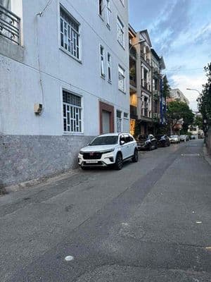 Khu Biệt thự sang trọng cao cấp HXH Ngủ Trong nhà sát Mặt Tiền Lê Qu