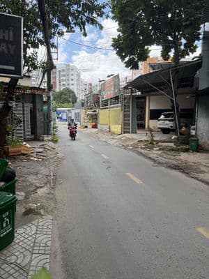 Bán Gấp Nhà Mặt Tiền Đường Số 8