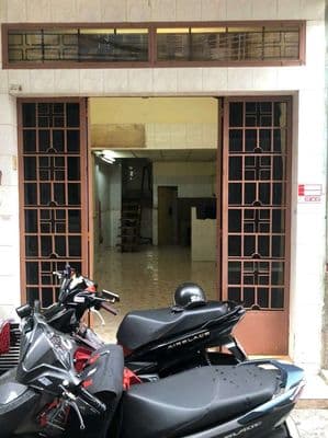 Cho thuê nhà nguyên căn hẻm cao đat-võ văn kiệt q5 dt