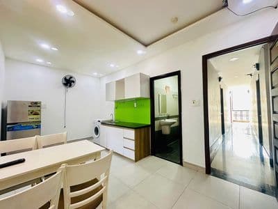 Căn hộ 2pn- 1pk full nt đầu tháng 9 trống ngay đh bách khoa- kinh tế