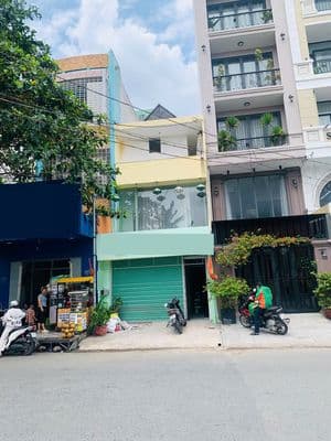 Mặt tiền d3 35m2 giá siêu rẻ nằm gần nhiều trường đại học lớn