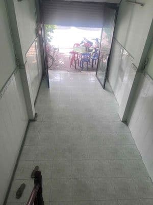 mặt tiền đường cn11- có lề rộng