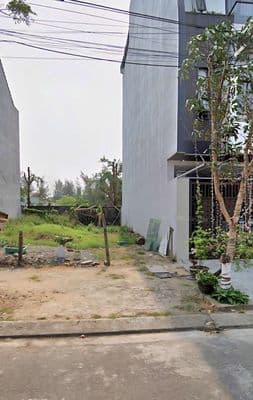 Đất mặt tiền Hoàng Đức Lương, ngay cầu quay sông Hàn, gần Biển