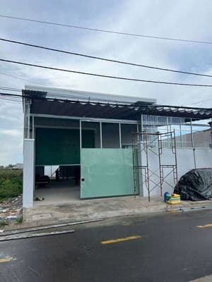 Nhà Kho 12x42m, mặt tiền đường nhựa 1/ Phạm Văn Sáng xã Bà Điểm cũ