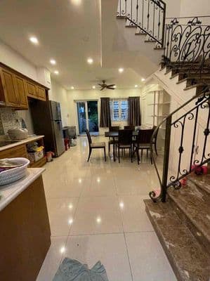 Nhà phố mega village full nt 4pn 3wc phú hữu
