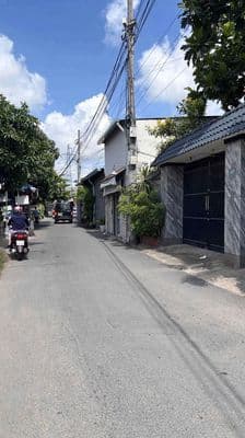 3.35 tỷ hiệp bình chánh 42m2 2 tầng hxh