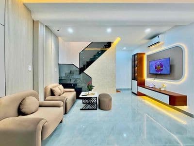 Nhà đường thích quảnh đức - phú nhuận - 38m2 - 3phòng - chỉ hơn 6đ