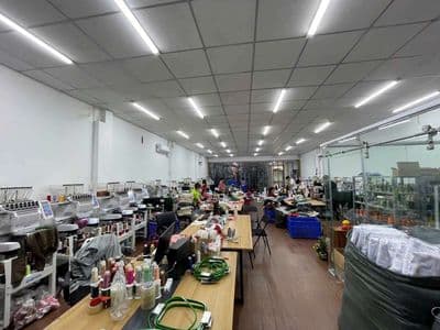 Cho thuê kho/xưởng– dtsd 300m2- song hành ql22, trung mỹ tây, q12